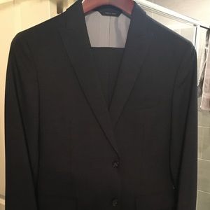 Banana Republic Navy Blue Tailored Fit Suit - 40S